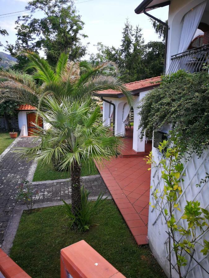 Da Adria Al Corvenale - Casa Vacanze Carrara - Villa Ngoại thất bức ảnh