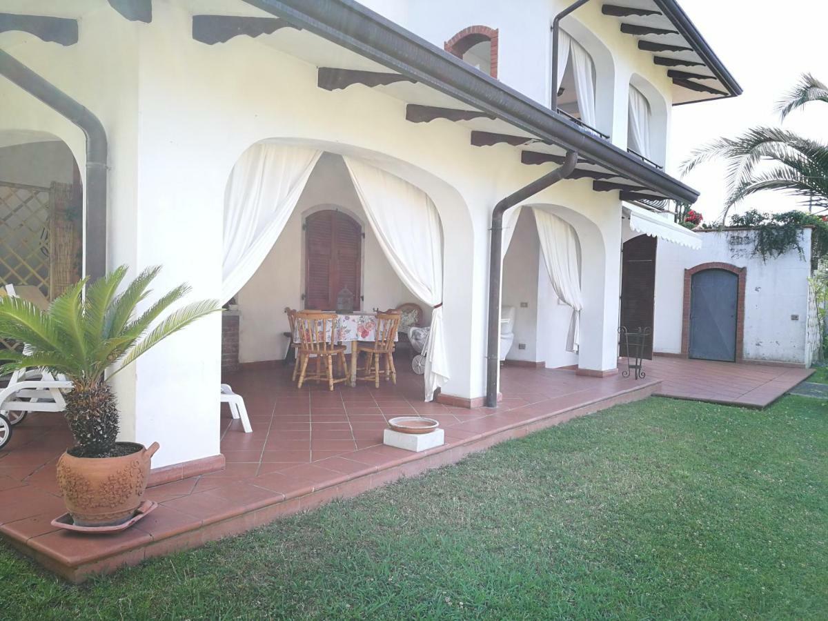 Da Adria Al Corvenale - Casa Vacanze Carrara - Villa Ngoại thất bức ảnh